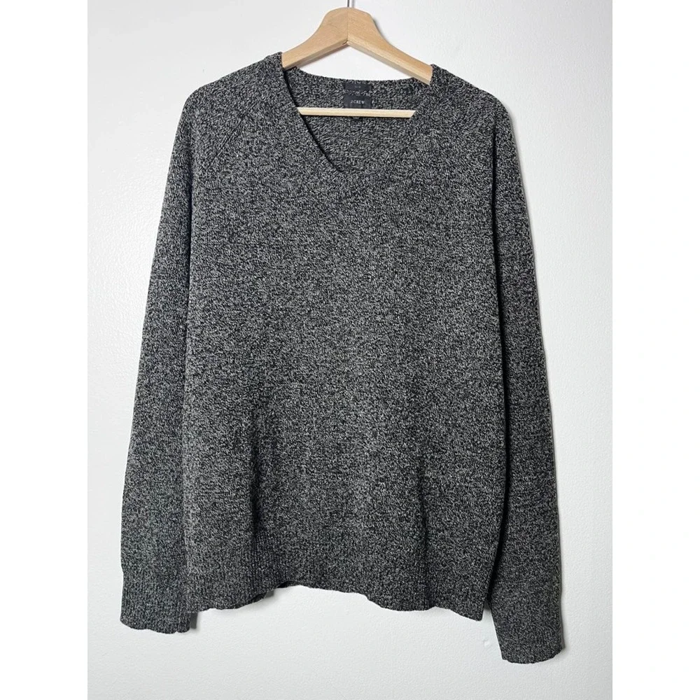 J. Crew Men's Lambswool V-Neck Slim Fit Sweater Gray Pullover Knit size large